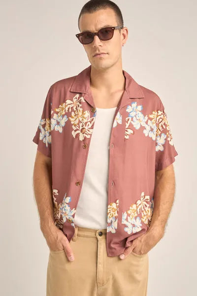 Rhythm Mens Woven Vacation Floral