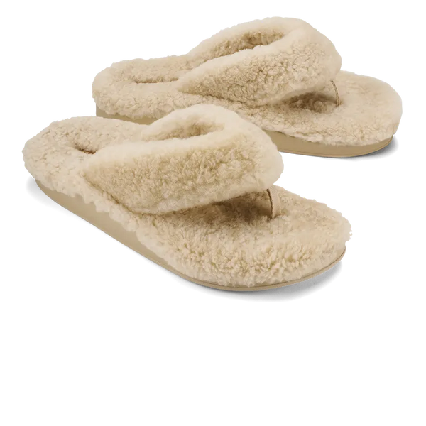 Olukai Womens Slippers Kīpe'a Heu