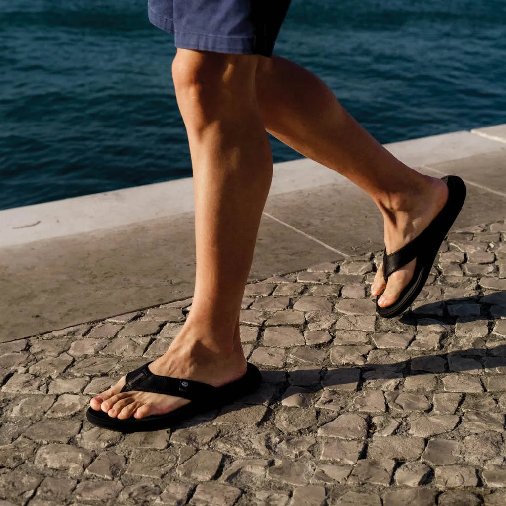 Handmade in Italy mens Franciscan sandals in dark brown leather | The  leather craftsmen