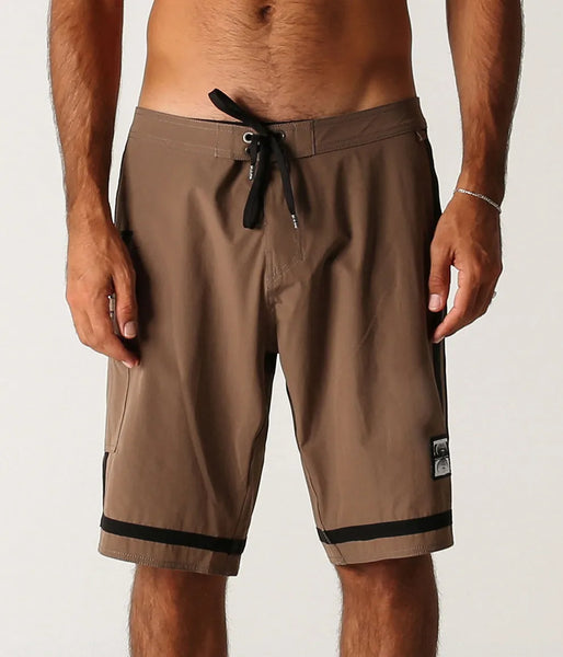 Former Mens Boardshorts Momentum Valentine 20