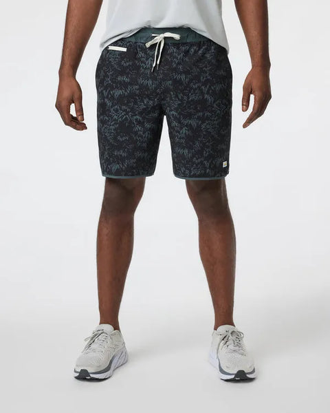 Vuori Mens Shorts Banks