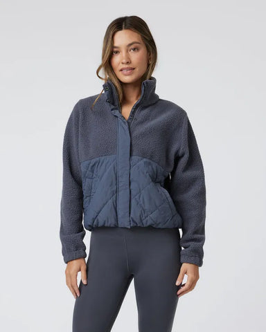 Vuori Womens Jacket Highlands Sherpa